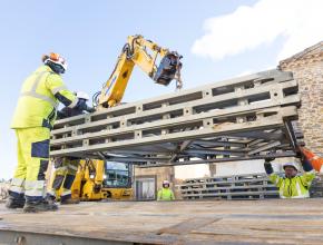 Dépose du pont de VILLEGAILHENC dans l'Aude