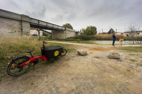 véloroute à Carcassonne, au niveau du pont SNCF