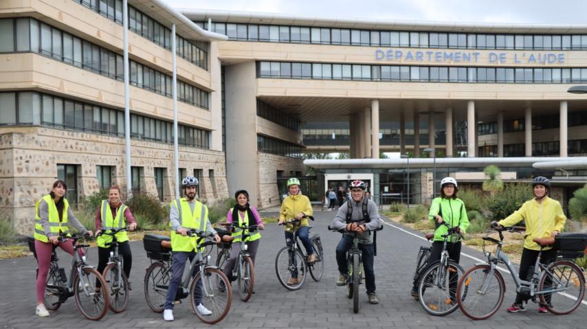 Des agents à vélo dans l'Aude.
